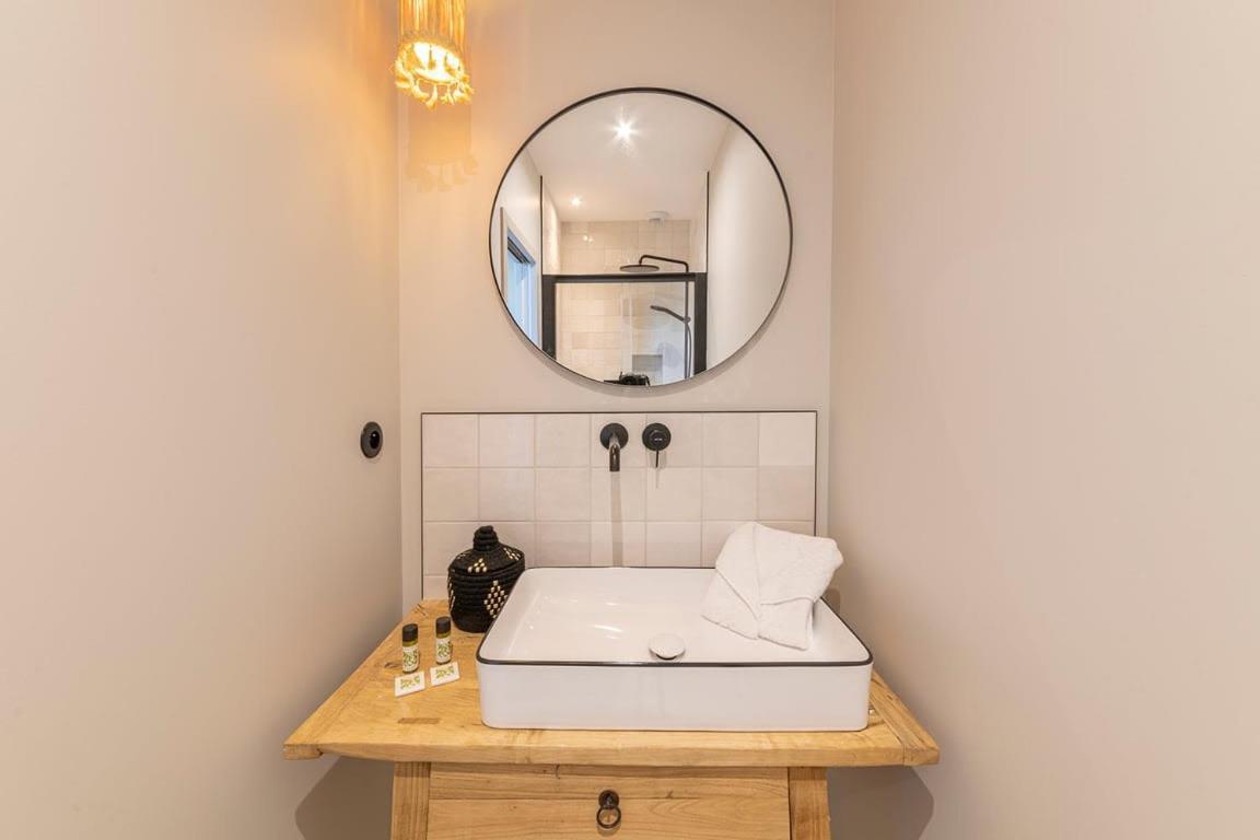 Emeraude -maison D'exception-piscine-jacuzzi Villa *